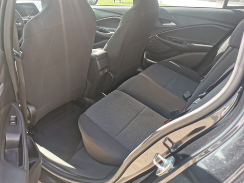 Imagen 9 de 10 de Chevrolet Onix 2021