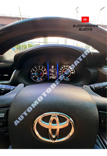 Toyota Fortuner Vx-r+