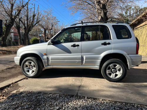 Chevrolet Grand Vitara 2.0