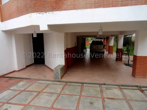 Hermosa Casa En Venta En La Unión, El Hatillo Lj 25-10885