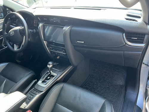 Toyota SW4 2.8 Srx 204Cv 4X4 7As At