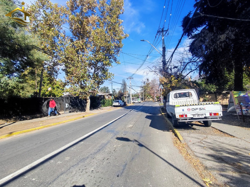 Calle Comandante Malbec Con Av.padre Alberto Arteaga Barros