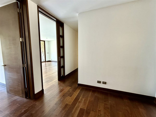 Departamento En Arriendo De 3 Dorm. En Lo Barnechea