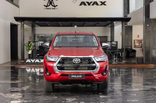 comprar Toyota Hilux Srv Plus 4x4