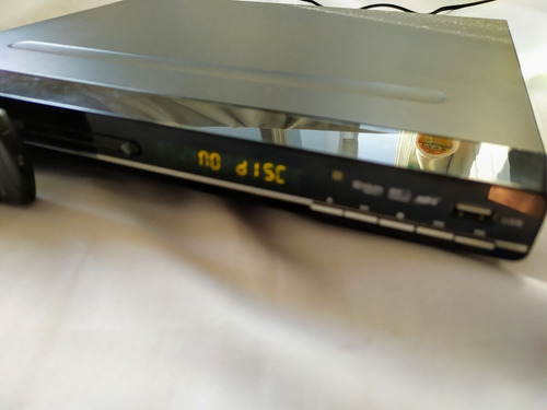 Dvd Amtc Modelo Dv3607 15w Con Control Remoto