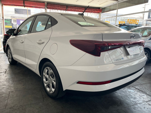 Hyundai HB20S 1.0 Comfort Flex 4P