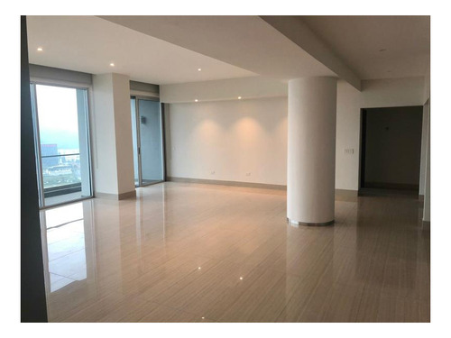 Imagen 8 de 20 de Departamento En Venta En Las Privanzas