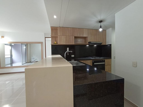 Imagen 9 de 17 de Apartamento En Arriendo En Cali Urbanización La Flora