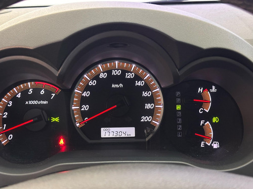 Toyota Hilux CD SRV 4x4 2.7 Flex 16V Aut.