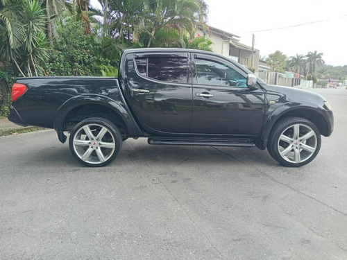 Mitsubishi L200 3.2 Triton Hpe Cab. Dupla 4x4 Aut. 4p