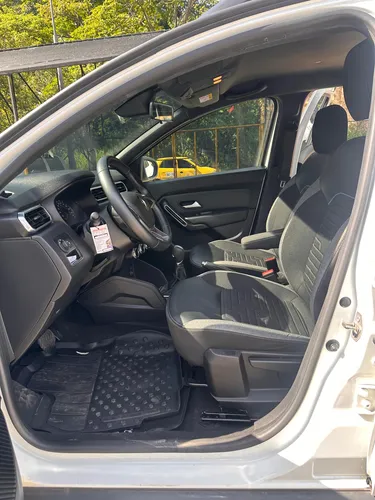 Renault Duster 1.3 T Iconic 4X2 Cvt