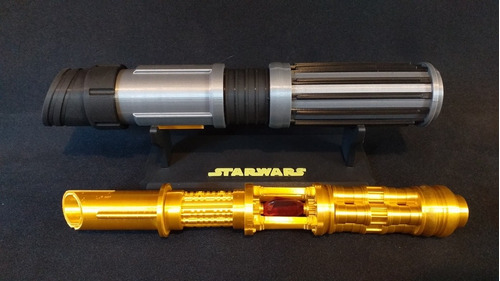 Star Wars Replica Sable Con Componentes Internos Lightsaber