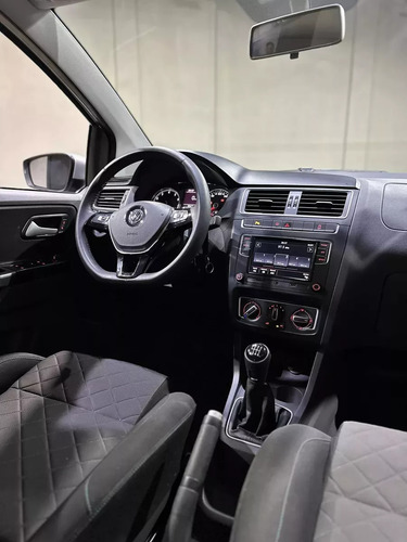 Volkswagen Suran 1.6 Highline