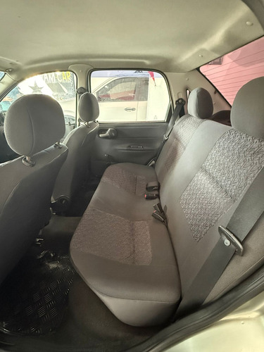 Chevrolet Corsa Classic 1.0 Spirit Flex Power 4p