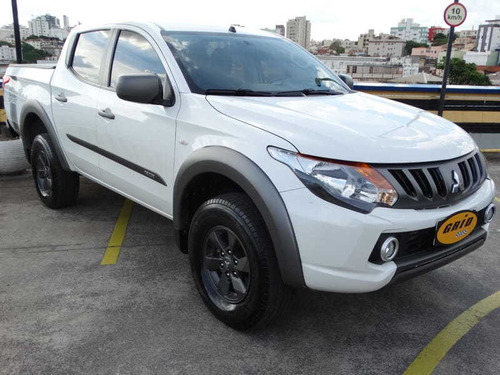 Imagem 3 de 15 de Mitsubishi Triton Sport Gls At 2019