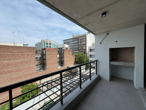Venta Apartamento 1 Dormitorio Penthouse Con Garage Centro