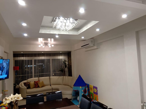 Imagen 7 de 18 de Semipiso De Dos Dormitorios · 90 M² · Con Cochera