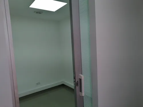 Oficina En Arriendo/venta En La Porciuncula. Cod A1029103