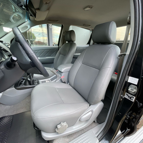 Toyota Hilux 3.0 Srv Cab. Dupla 4x4 4p