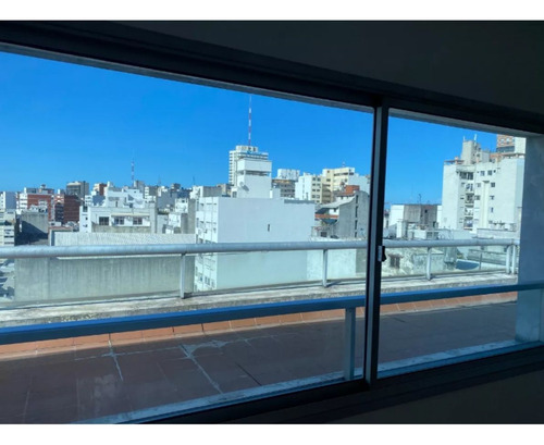Imagen 10 de 10 de Moderna Oficina En Torre De Los Profesionales. Alquiler. Centro