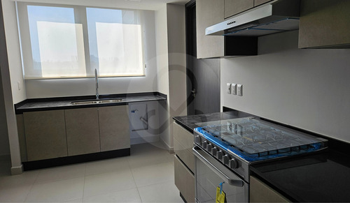Departamento En Renta En Bosque Real