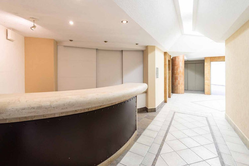 Renta Edificio Precio $300.00 M2