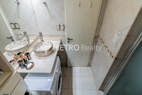 Venta De Departamento Con Balcón En Las Cañitas
