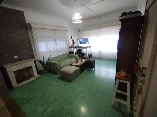 Casa En Venta - 2 Dormitorios 1 Baño - Quilmes