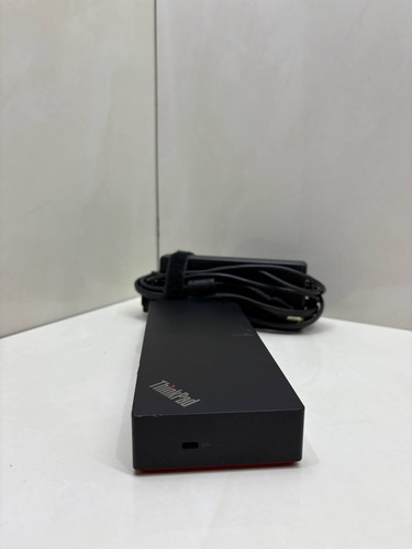 Dock Con Usb Tipo C Lenovo Dud9011dud (Usado)