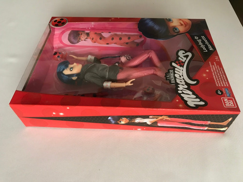 Miraculous Ladybug Y Marinette 2 Vestidos Bandai Zag Playmat (Usado)