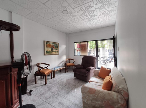 Casa En Venta En Villa Del Rosario. Cod V24494