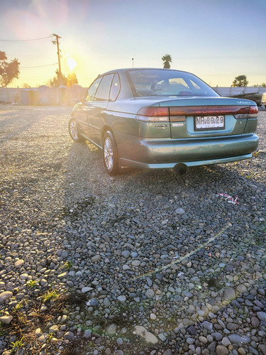 Subaru Legacy 2.0 Gl