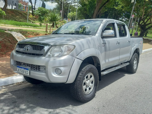 Toyota Hilux 2.5 Cab. Dupla 4x4 4p