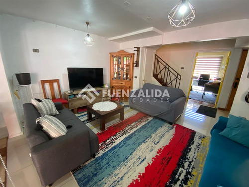 Casa Vendo 4d 3b Estacionamiento Condominio En El Monte