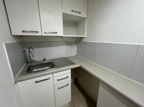 Se Vende Gran Oficina Con 7 Privados Y Salón En El Centro