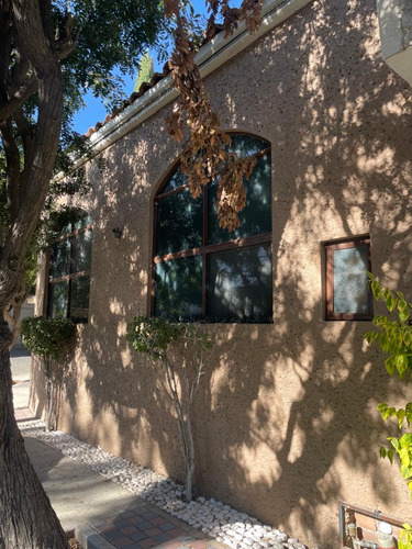 Venta Casa En Alamos Querétaro Colonia Inmejorabla Y De Prestigio Centrica