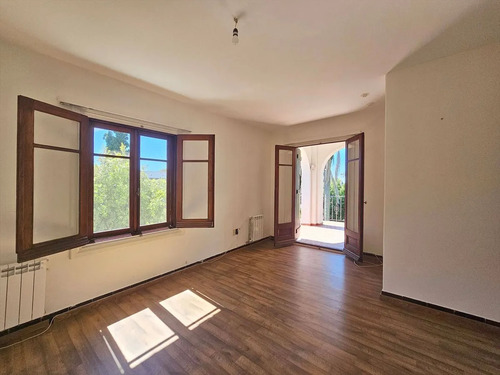 Ideal Empresa! Residencia De Lujo/1203m2/a Pasos De Arocena/barbacoa/calefaccion/carrasco Sur