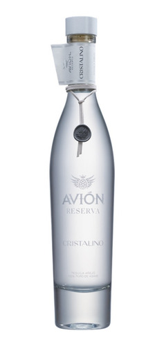 Imagen 2 de 4 de Tequila Avion Reserva Añejo Cristalino 750 Ml