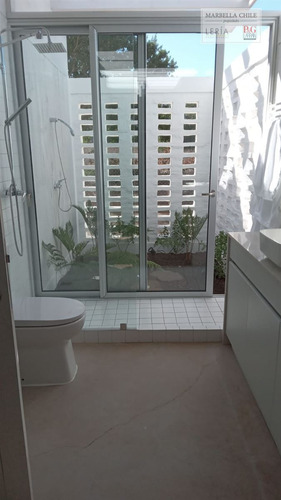 Casa En Arriendo De 4 Dorm. En Marbella