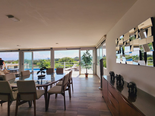 Venta De Casa Crisantemo Con Alberca Climatizada, Jacuzzi, Vistas Panorámicas Y Bonita Terraza En Fracc Rancho San Diego Ixtapan De La Sal Edomex