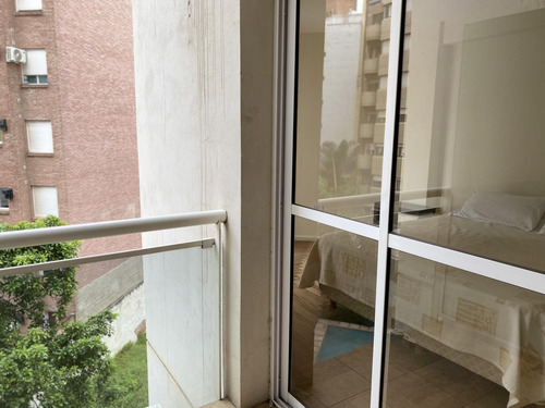 Departamento Amoblado En Venta De 1 Dormitorio Con Sum, Asador Y Pileta A Metros De La Unc.