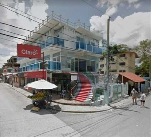 For Sale Plaza Comercial En Boca Chica Genera Mensual 7mil Dolares Invierte En Lo Seguro 