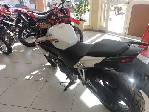 Imagen 6 de 7 de Gilera G1 250 Naked Automoto Sura