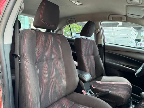 Toyota Yaris 1.5 5p S Mt