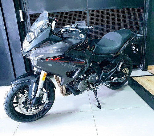 Imagen 2 de 9 de Benelli Tnt 600gt 600 Bmw Duke Kawasaki Honda Permutas