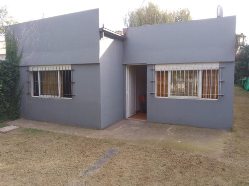 Galpon 40 M2 Con Casa De 3 Amb De 60 M2 Lote 10 X 55