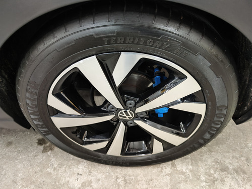 Volkswagen Nivus 1.0 Highline Launch Edition 200 Tsi Aut. 5p 6 marchas