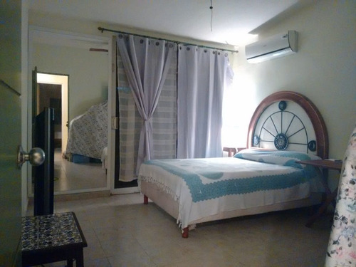 Imagen 12 de 14 de Venta De Bonita Casa En Fraccionamiento Privanza La Loma, En