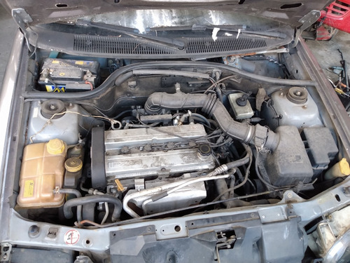 Imagem 6 de 11 de Sucata Escort Zetec