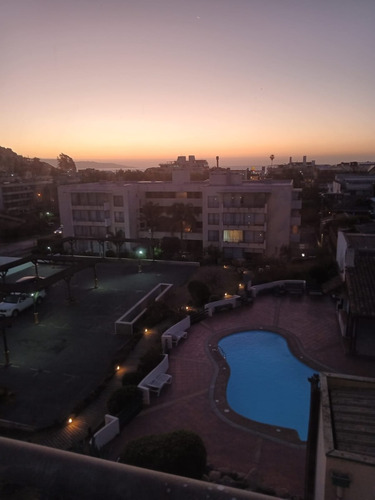 Oelckers Vende, Excelente Inversión, Pasos Playa En Reñaca